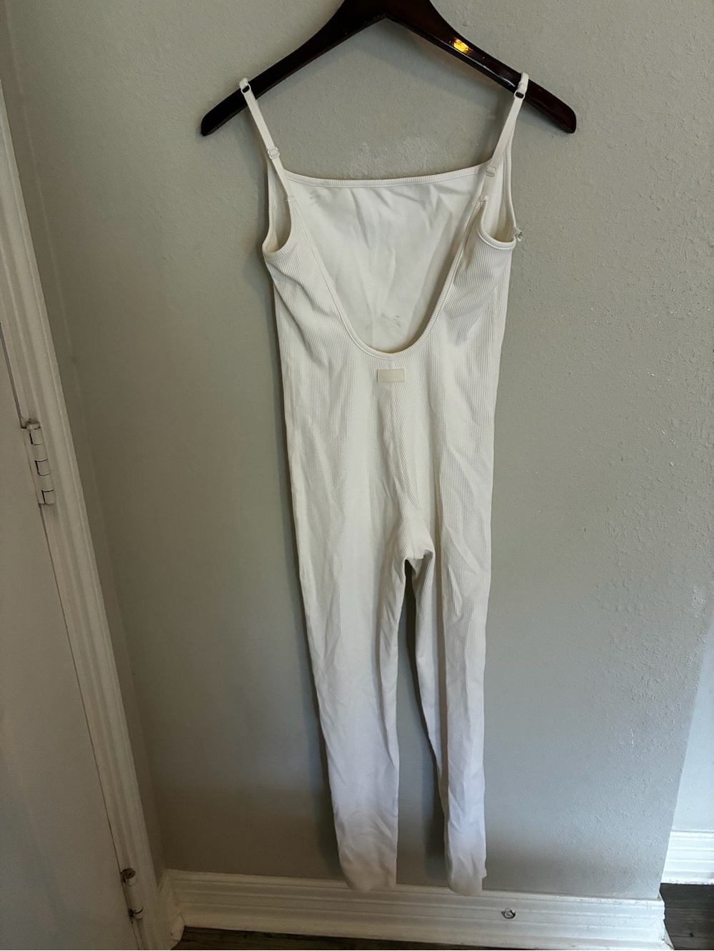 NAMA Luxrib Backless Unitard - Picture 6 of 10